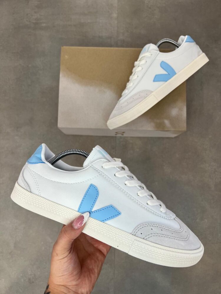 Veja unisex - Image 2