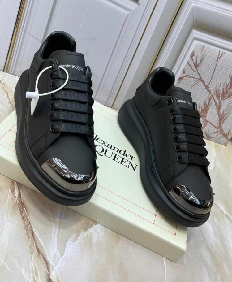 Alexander Mcqueen